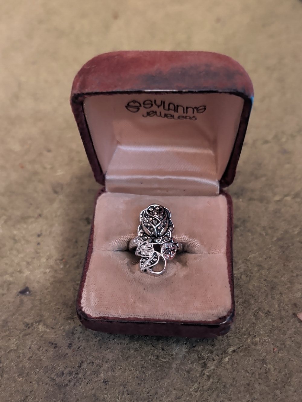 Silver Floral Marcasite Ring - Black & Silver Tone